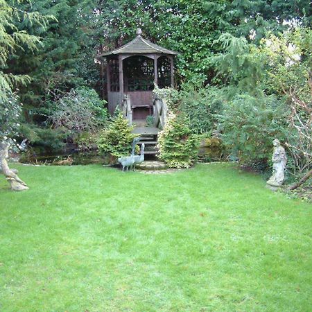 West Lodge Hotel Aylesbury  Esterno foto
