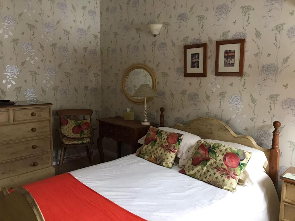 West Lodge Hotel Aylesbury  Esterno foto